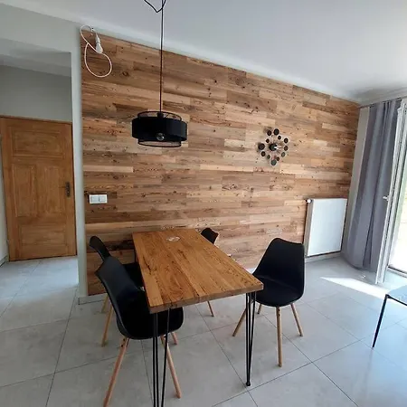 Lesny 3 Sarny 公寓 斯克拉斯卡波伦巴